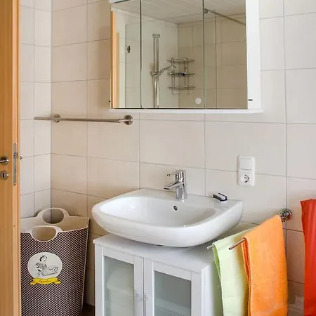 Ferienwohnung 100s Апартаменты