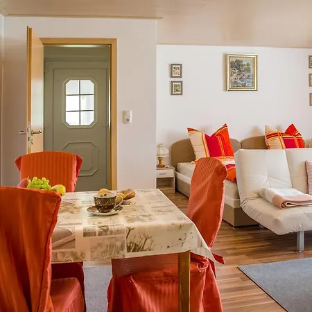 Апартаменты Ferienwohnung 100s